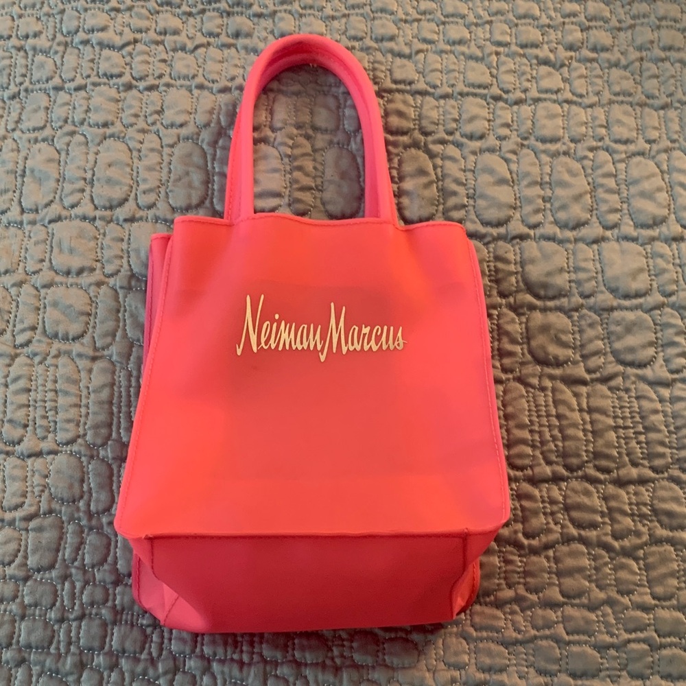 Heave plastic handbag, great for travel or beach or teen bag too